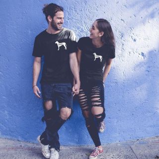 Valentýn máme za rohem ❤️ Darujte své lásce originální dárek se slevou 20% na veškeré párové produkty 💑 #love 💕 #puppies...